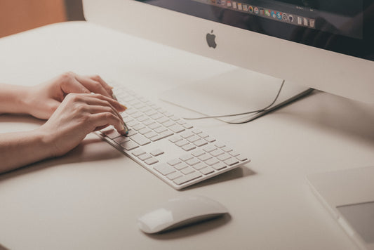 iMacs coloridos outra vez? Tudo indica que sim - ISELL & REPAIR