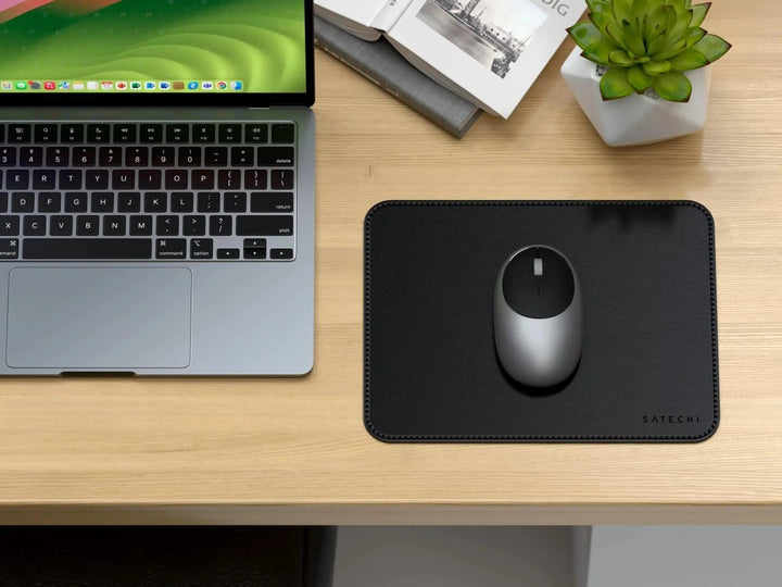 Premium MousePad Black Satechi - ISELL & REPAIR